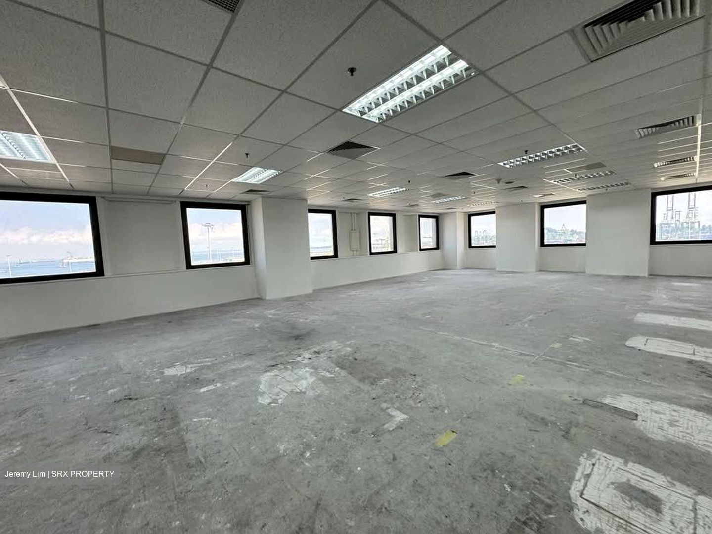 Lippo Centre (D2), Office #558113741